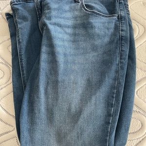 NWOT Old Navy jeans 🕶️